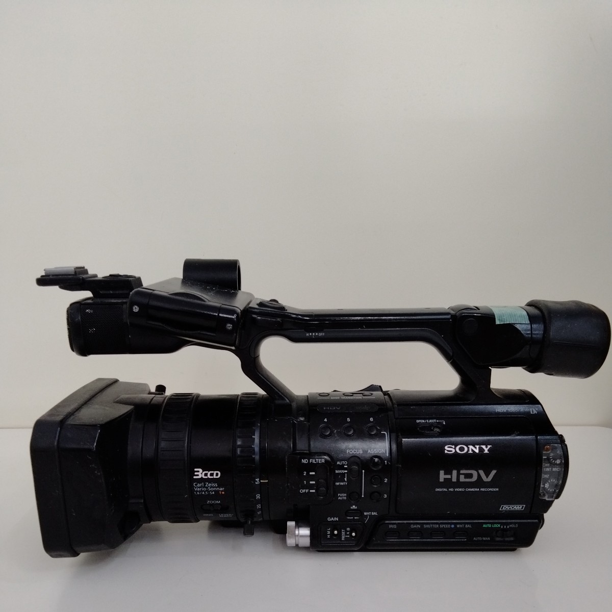 【長期保管】【当時物】【ジャンク品】 SONY ビデオカメラレコーダー HVR-Z1Jの画像1
