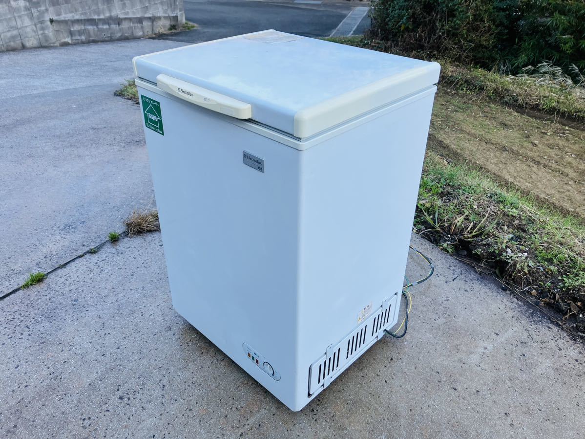 H48★エレクトロラックス★冷凍ストッカー 冷凍庫 上開き 電気冷凍庫 チェストタイプ 業務用 家庭用 105L キャスター付き