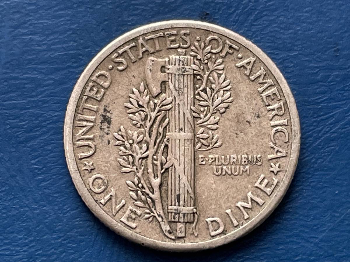 ☆【アメリカ1ＤＩＭＥ（10セント）銀貨：1936年、マーキュリー、カタログ値（2.5ｇ、silver900）】銀貨　F204_画像2