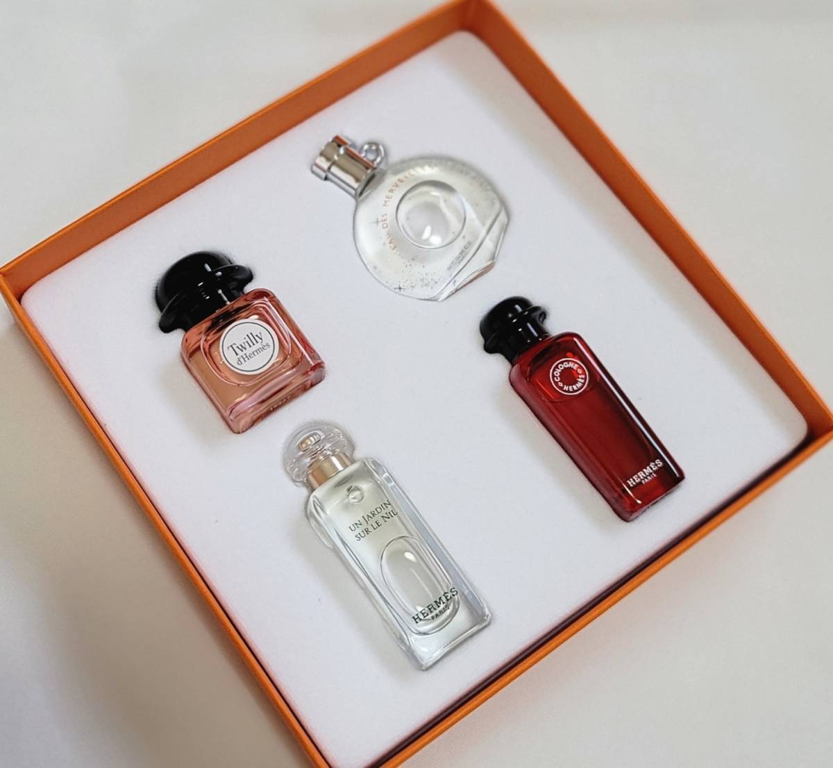 未使用 エルメス ミニチュア香水 4x7.5ml 4本セット HERMES オーデコロン/トワレ/パルファム コレクション コフレ フレグランス _画像6