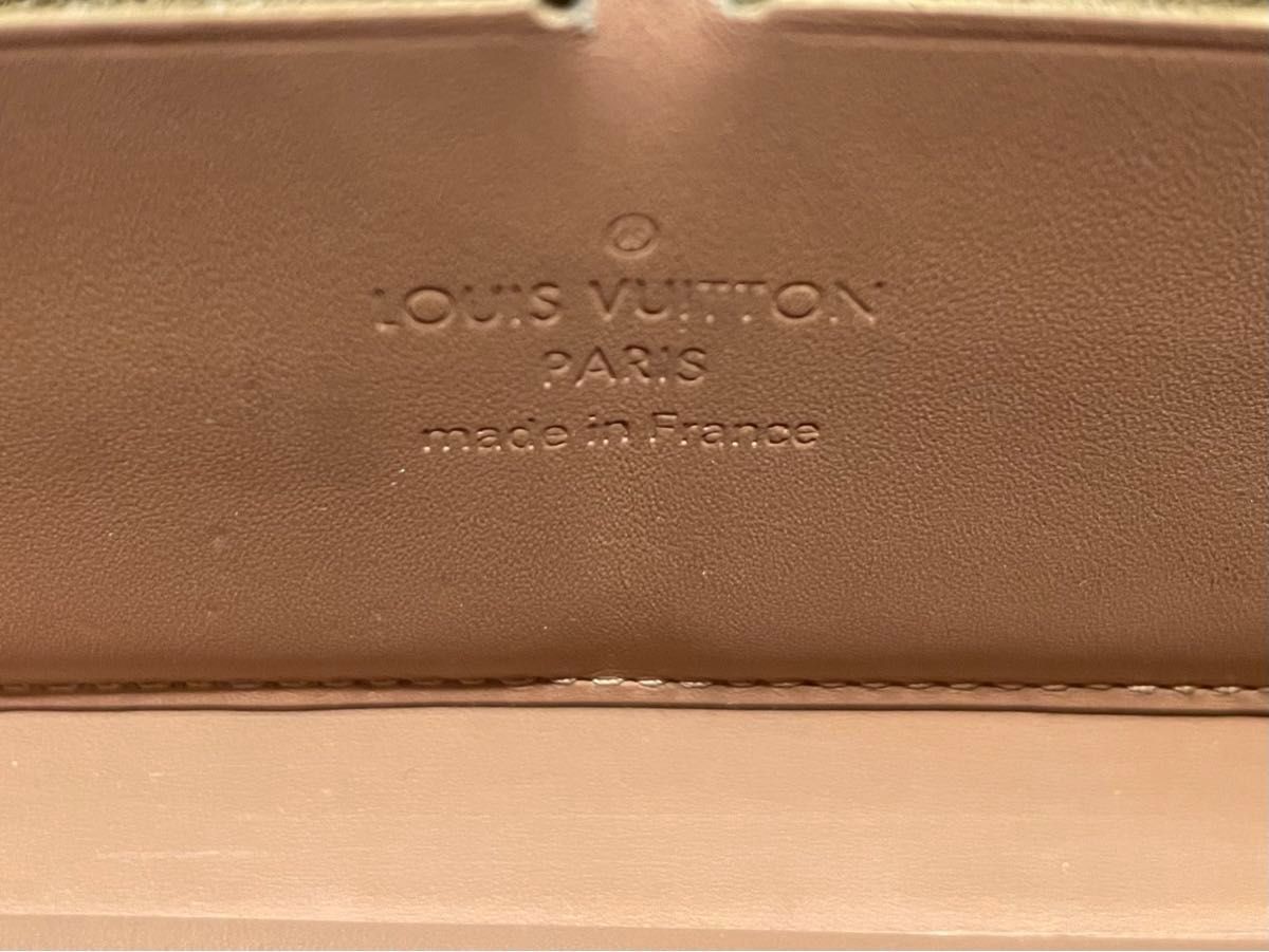 【LOUIS VUITTON(ルイヴィトン)】ヴェルニ 長財布　ジッピーウォレット エナメル ピンクベージュ MI1153