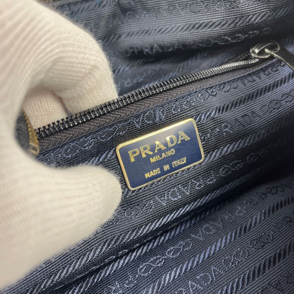 vintage PRADA ヴィンテージ　プラダ キルティング ゴールドチェーン　ショルダーバッグ 鞄　ネイビー_画像8