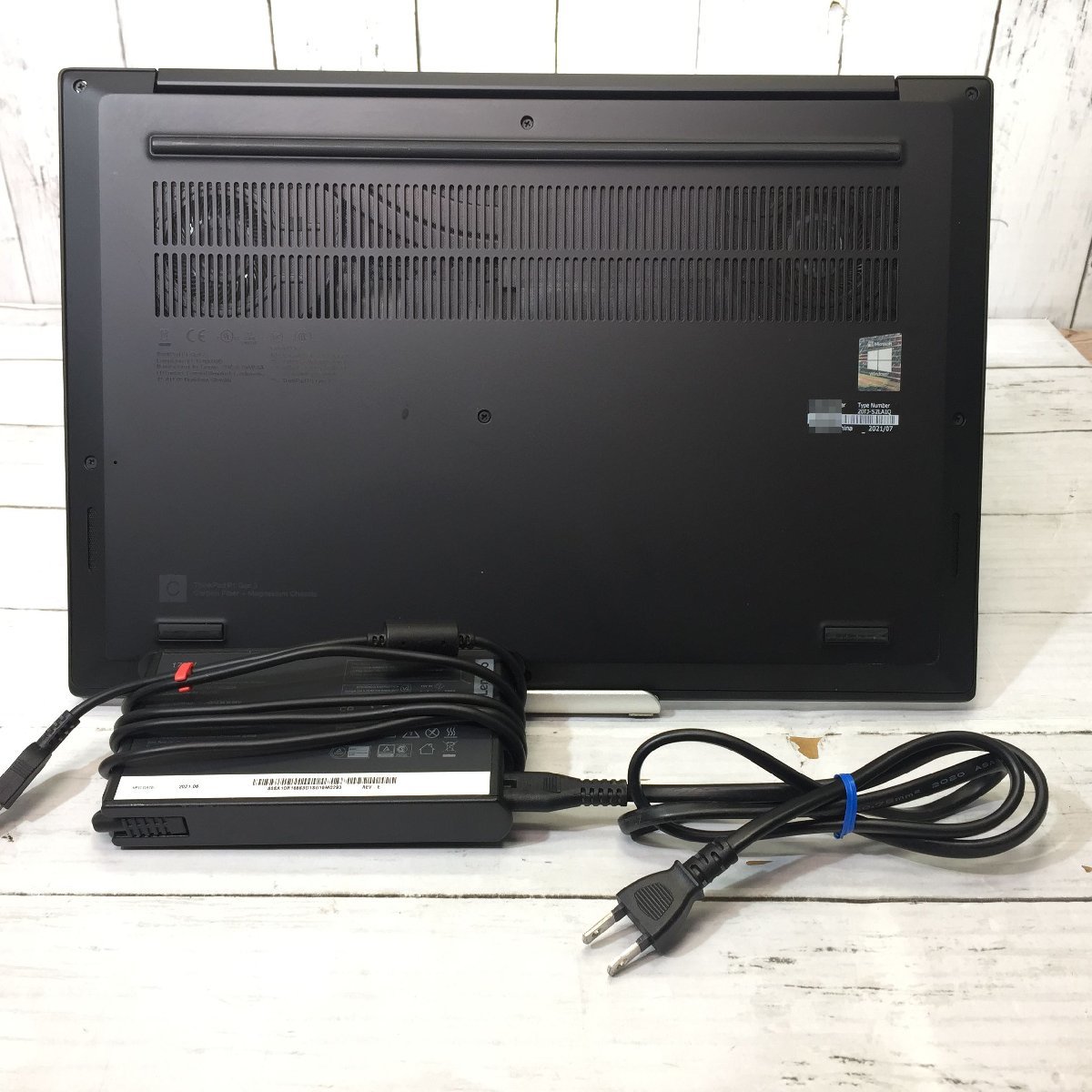 Lenovo ThinkPad P1 20TJ-S2LA1Q Core i7 10875H 2.30GHz/32GB/512GB(NVMe) 〔A0716〕_画像10