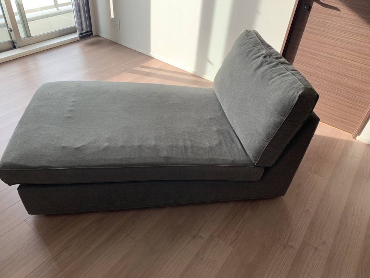 IKEA イケア KIVIK シーヴィク 寝椅子 一人用ソファー ベッドソファ 背もたれ クッション 替えカバー3枚セット 美品_画像2