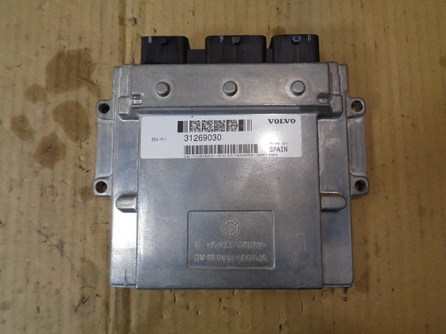  Volvo V50 MB4204S engine computer - original [ postage included ]