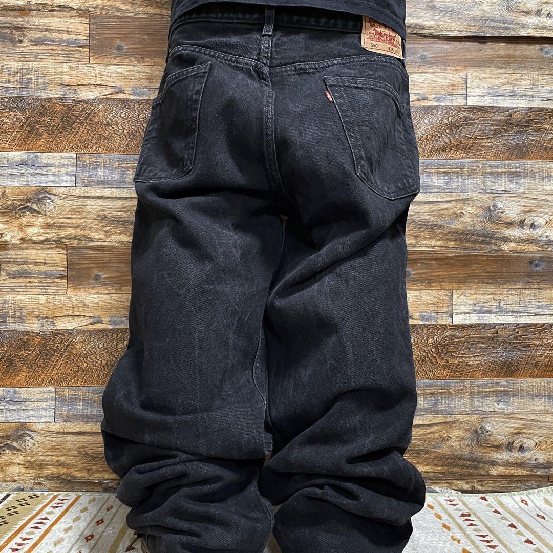 Levi's リーバイス 550 黒 ブラックデニム w36 ジーンズ 古着 Levi's リーバイス 550 黒 ブラックデニム w36 ジーンズ 古着