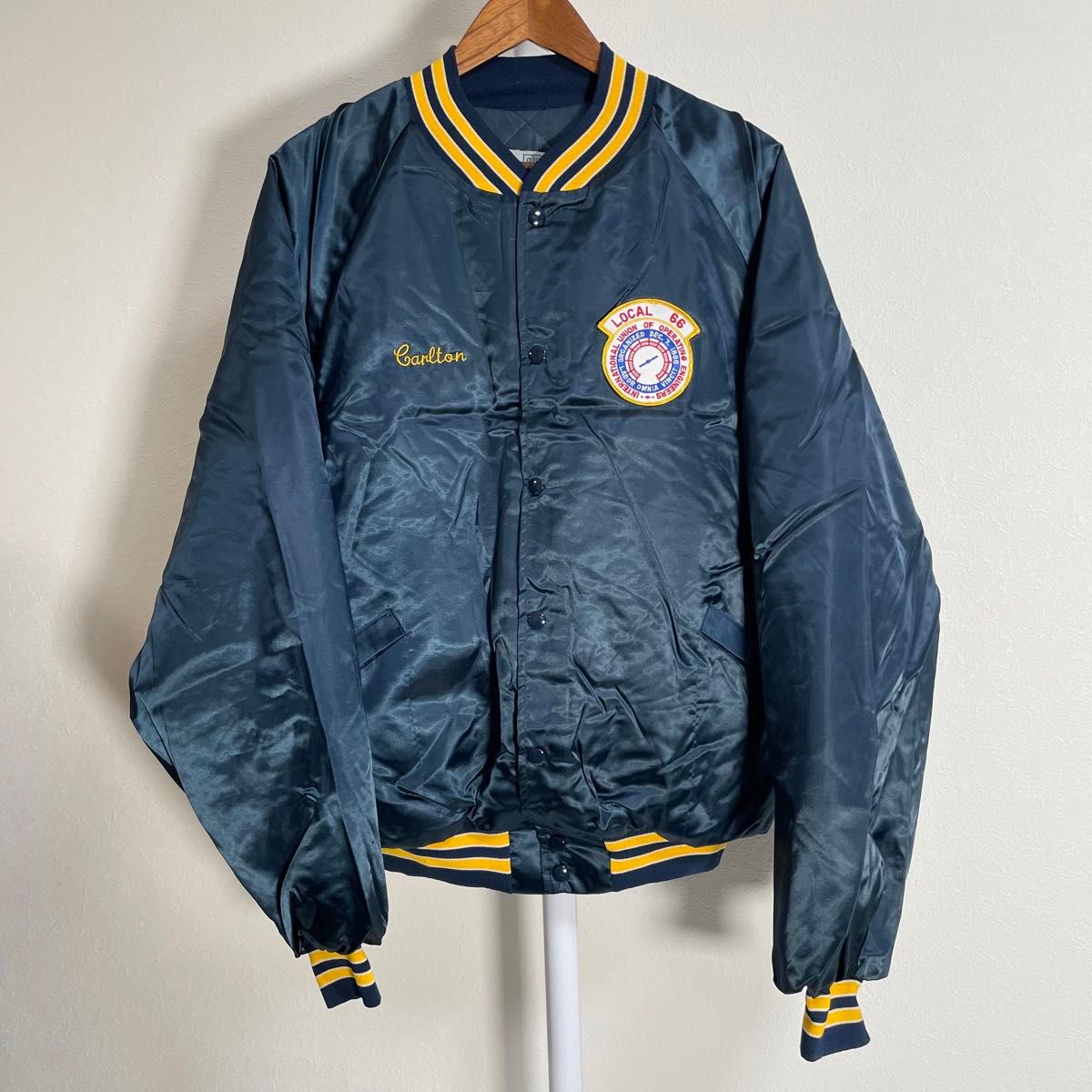 90s USA製 ナイロンスタジャン ジャケット ワッペン 刺繍 古着 XXL
