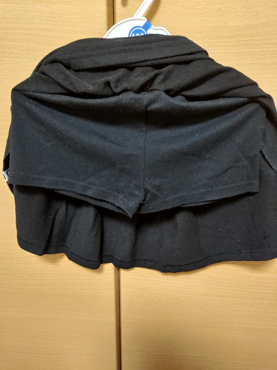 120cm 黒パン付スカート　