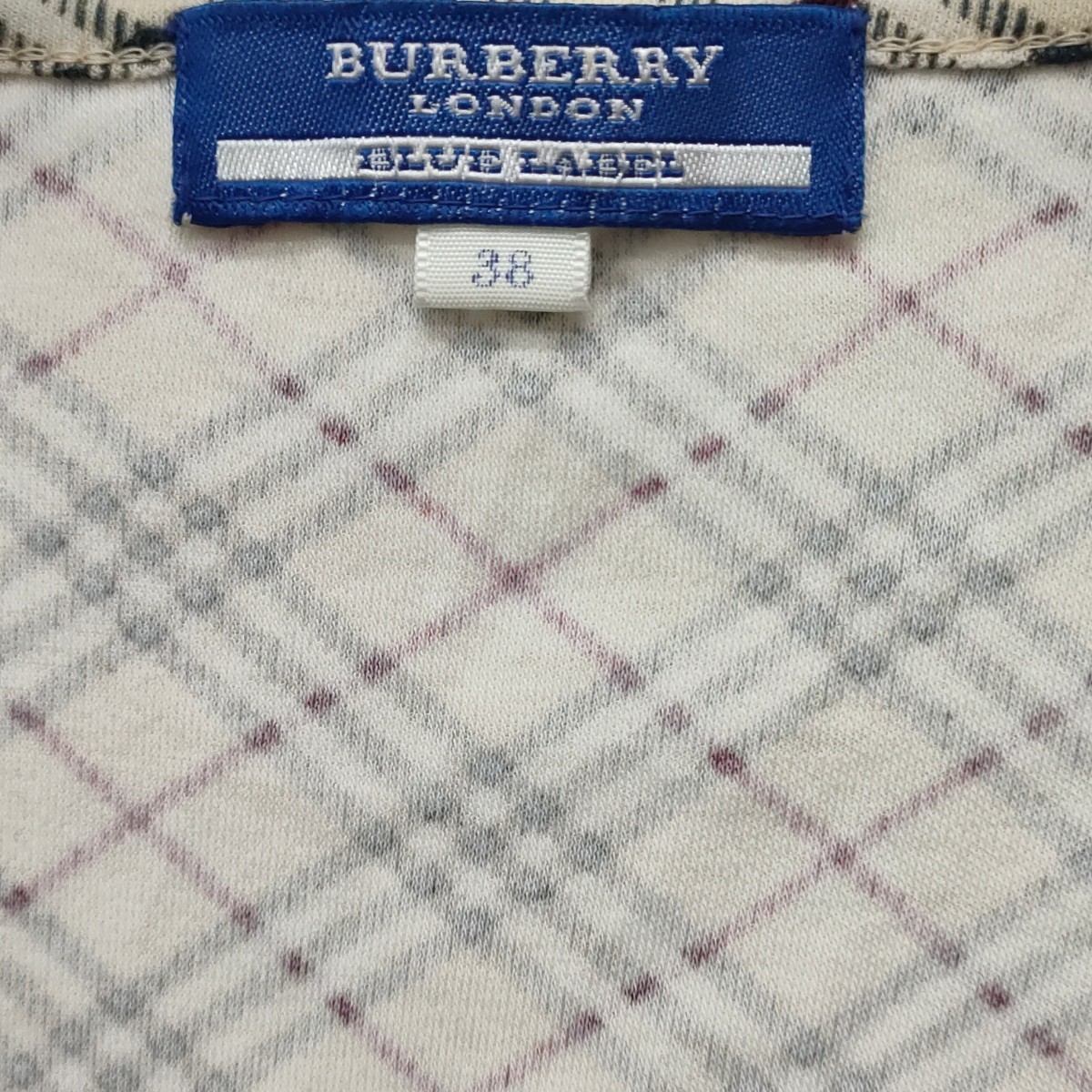 BURBERRY BLUE LABEL /バーバリーブルーレーベル トップス Vネック 7分袖カットソー ノバチェック 38サイズ かわいい I-3382_画像5