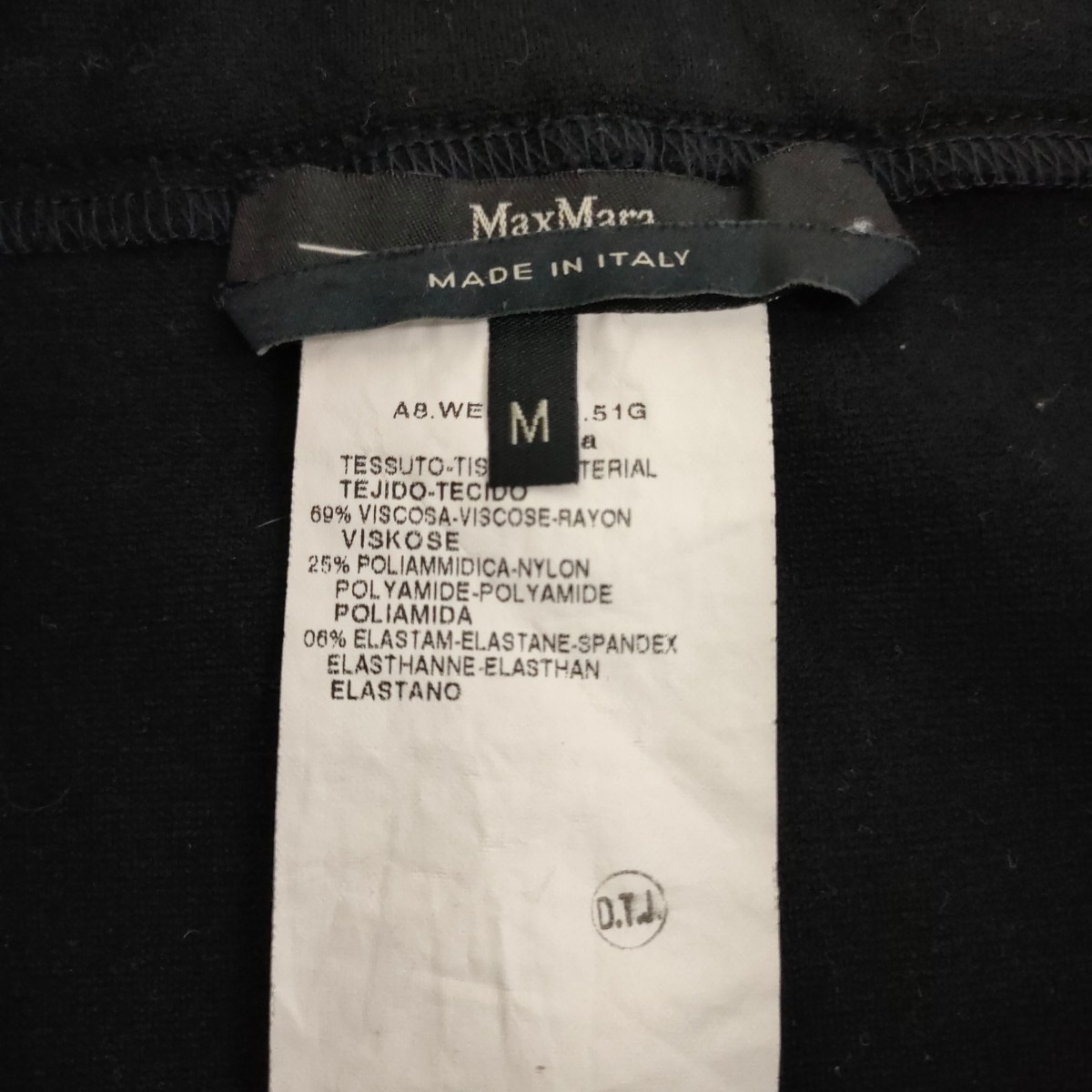 【イタリア製】Max Mara /マックスマーラ レディース タック付き ひざ丈 タイトスカート ブラック Ｍサイズ I-3551の画像4