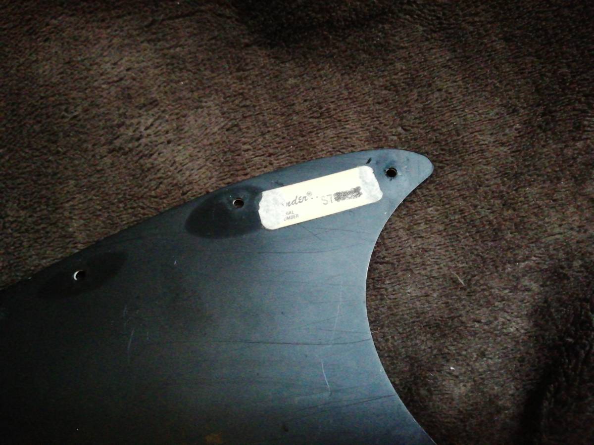 ☆Fender USA MusicMaster Pickguard 1977年☆S7シリアル・ヴィンテージ品☆DUO-SONIC化改造・MOD中古品_画像3