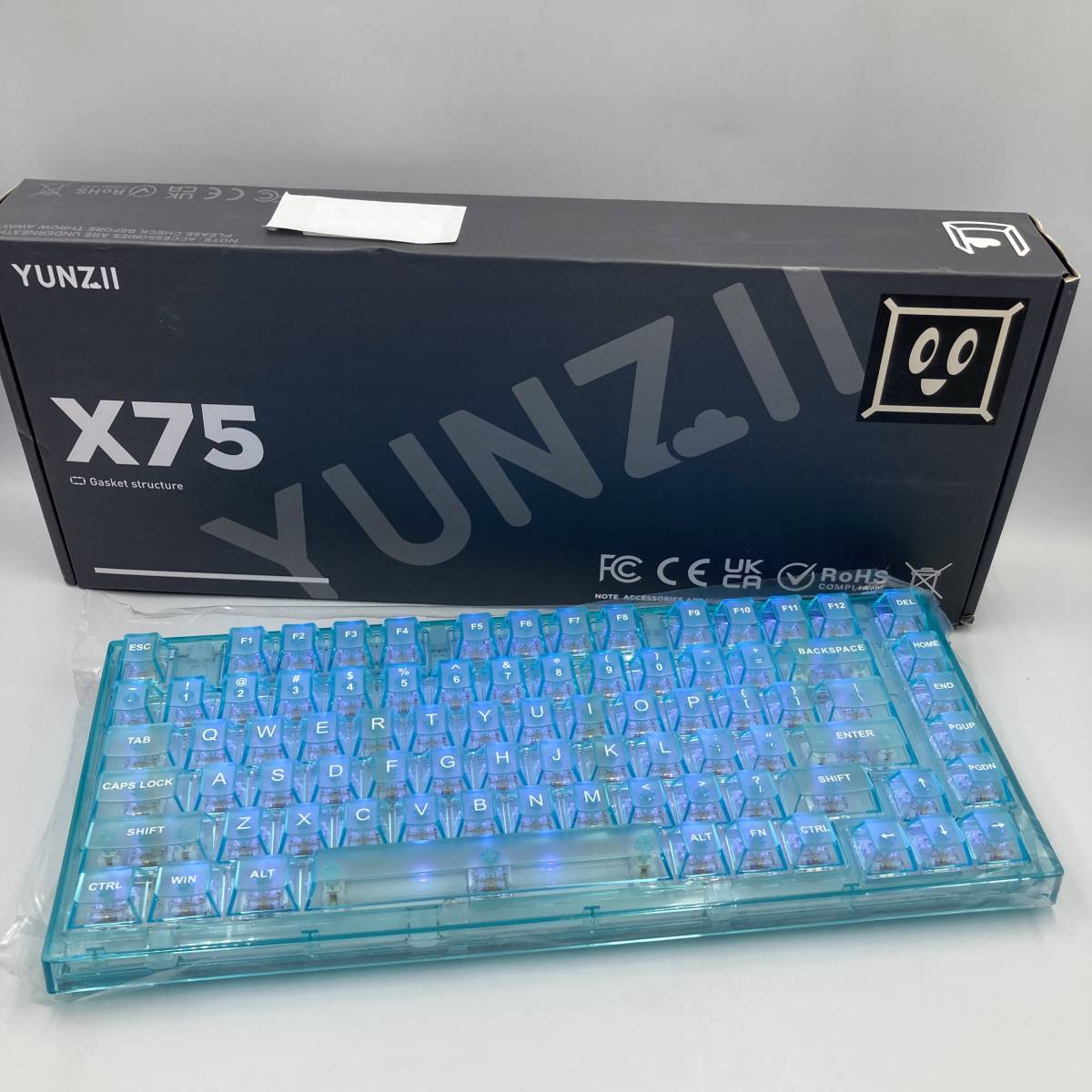 【ジャンク品】YUNZII X75 PRO 82キーワイヤレス ホットスワップ対応メカニカルゲーミングキーボード 透明キーキャップ/Y15218-O1_画像1