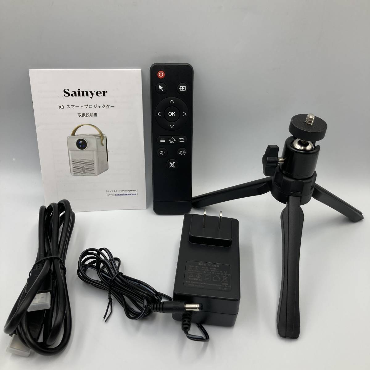 通電確認済み】Sainyer X8 プロジェクター 小型 4K対応 5GWiFi 通電確認済み】Sainyer X8 プロジェクター 小型 4K対応 5GWiFi