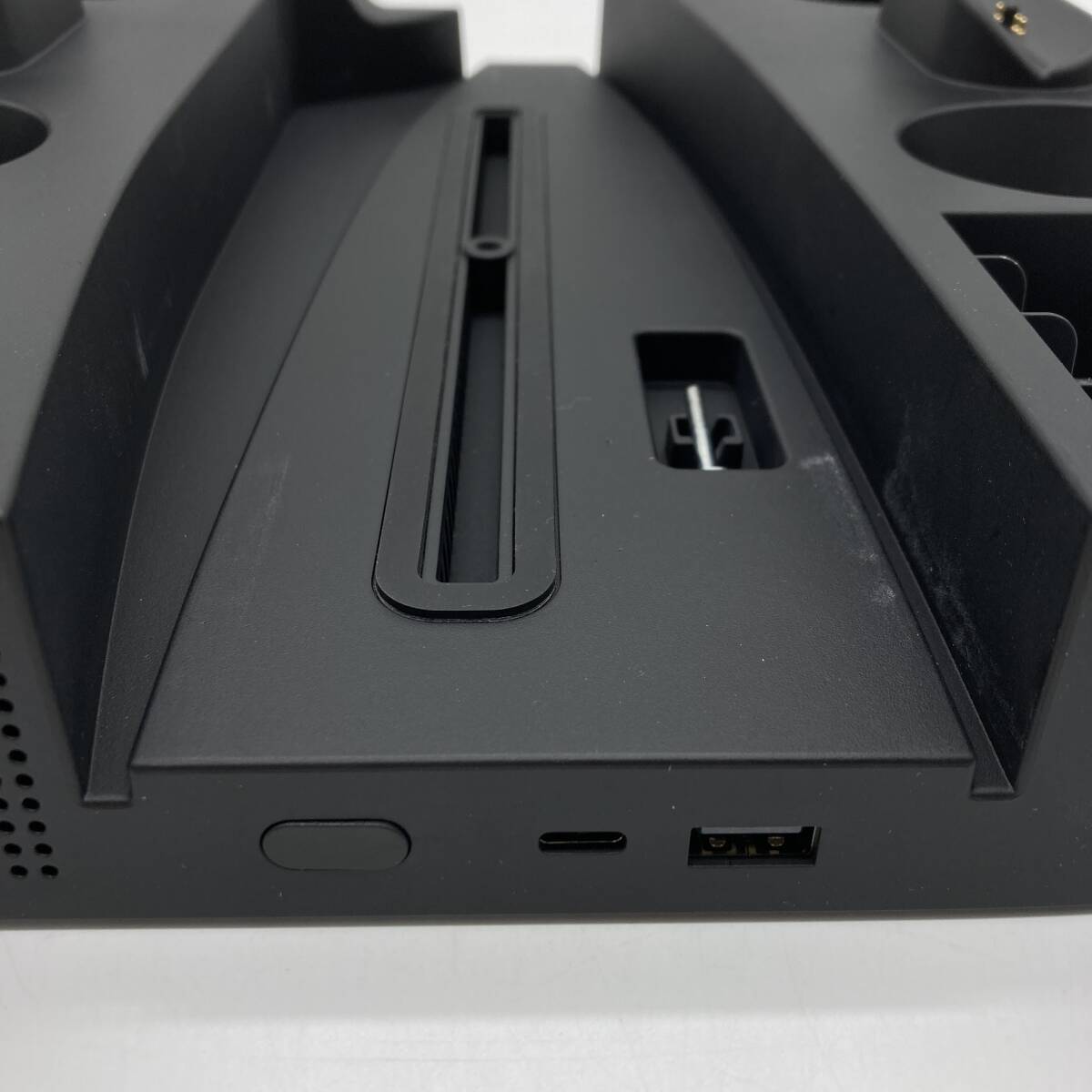 【通電のみ確認済】NEWDERY PS5 縦置きスタンド 本体用 PS5 コントローラー 充電スタンド 冷却ファン付き /Y15788-L1の画像5