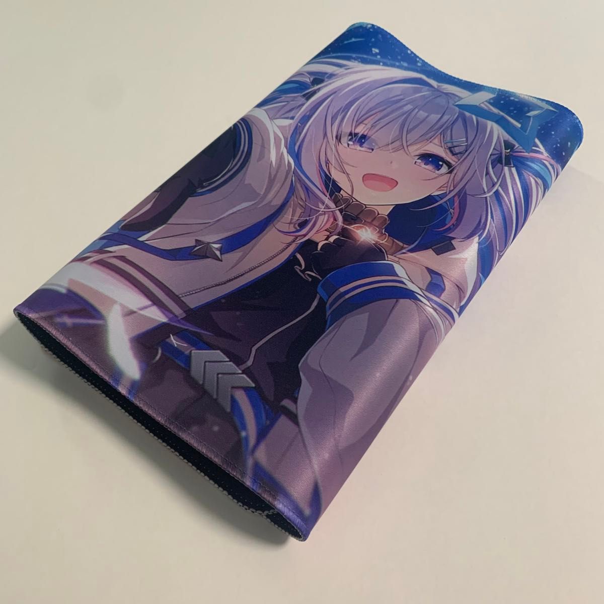 ホロライブ hololive 天音かなた お仕事衣装 ラバーマット ホロライブ hololive 天音かなた お仕事衣装 ラバーマット