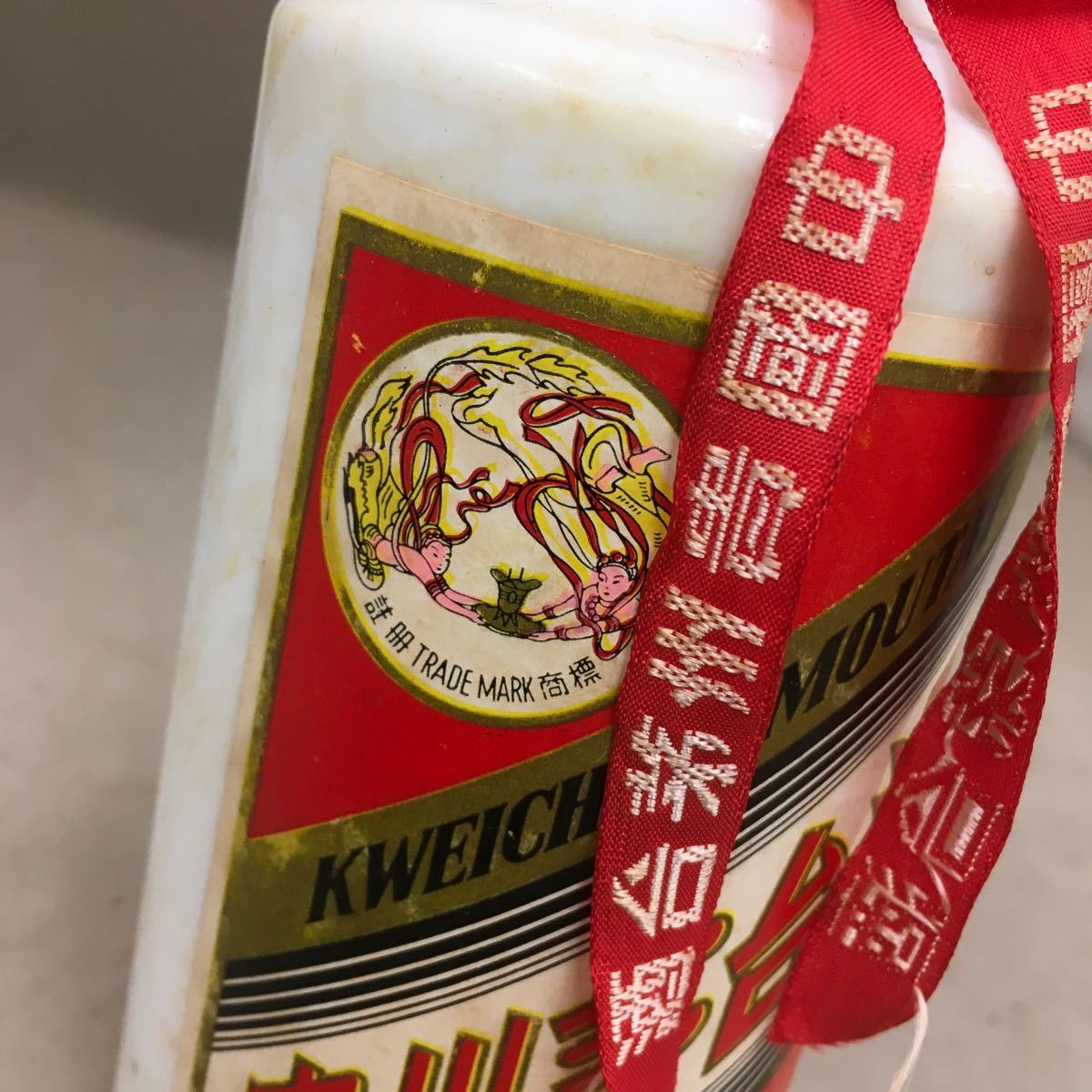 【未開栓古酒】貴州茅台酒 KWEICHOW MOUTAI 天女ラベル 270ml 53% 重量約612g マオタイ酒 _画像3