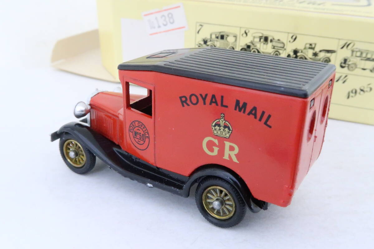 LLEDO FORD ROYAL MAIL GR ロイヤルメイルバン 箱/フィギュア付 約8cm 難有 イギリス製 クレ_画像4