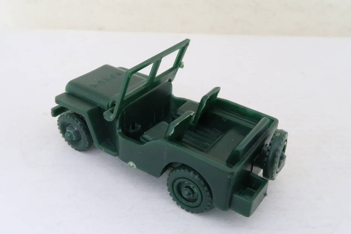 BONUX JEEP AMX ジープ 戦車 軍用 箱無 2台 フランス製 プラスチック製 ヨコ_画像7