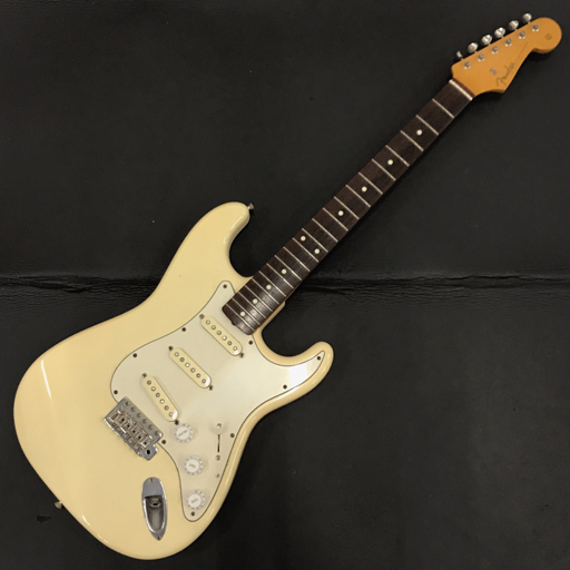 フェンダー ジャパン ストラトキャスター エレキギター 純正ソフトケース付 弦楽器 Fender QR021-231の画像1