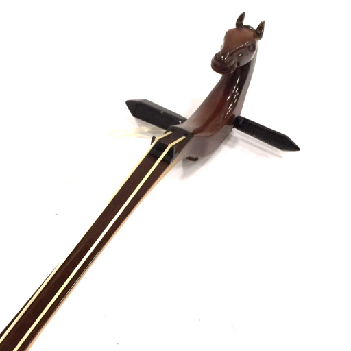 馬頭琴 モリンホール モンゴル伝統楽器 弦楽器 保存ケース 弓 松脂付き_画像3