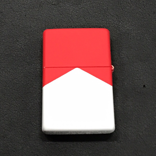 ジッポー×マルボロ オイルライター 喫煙具 保存箱付き 着火× ホワイト×レッド ZIPPO QX023-13_画像3