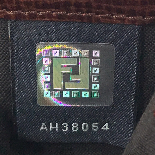 フェンディ ズッカ柄 ラウンドジップ コインケース 財布 ファッション小物 保存袋 保存箱付 FENDI QR023-222_画像5