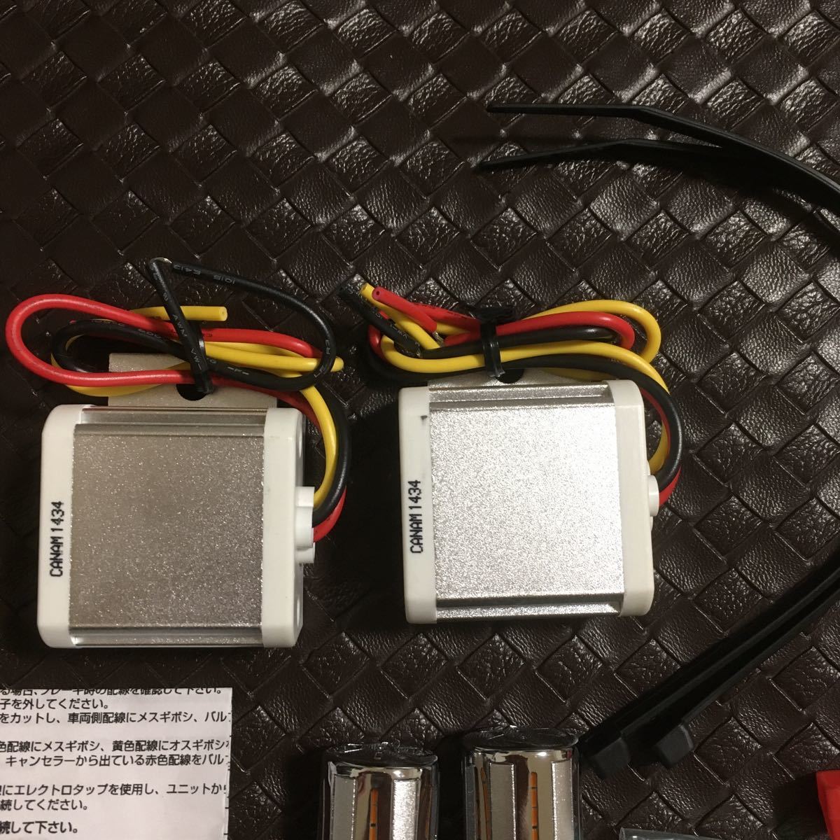 30430AMA2680 送料350円 ヴァレンティ LEDクロームバルブ S25 シングル ピン角150度180度共 アンバー LC05-S25-AM2 抵抗付き 車検対応の画像6