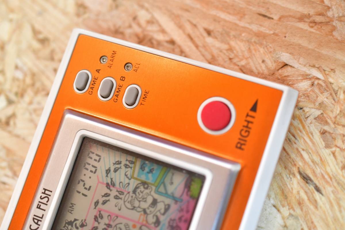 レトロ　1985年　任天堂　GW　ゲームウォッチ　GAME&WATCH　 ニューワイドスクリーン　トロピカルフィッシュ_画像3