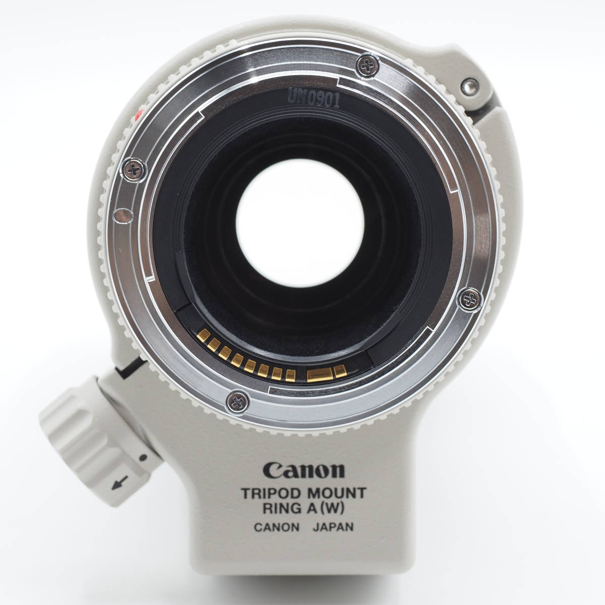 ★新品級・三脚座付き★ Canon キヤノン 望遠 EF70-200mm F4.0L USM フルサイズ対応 #1873の画像7