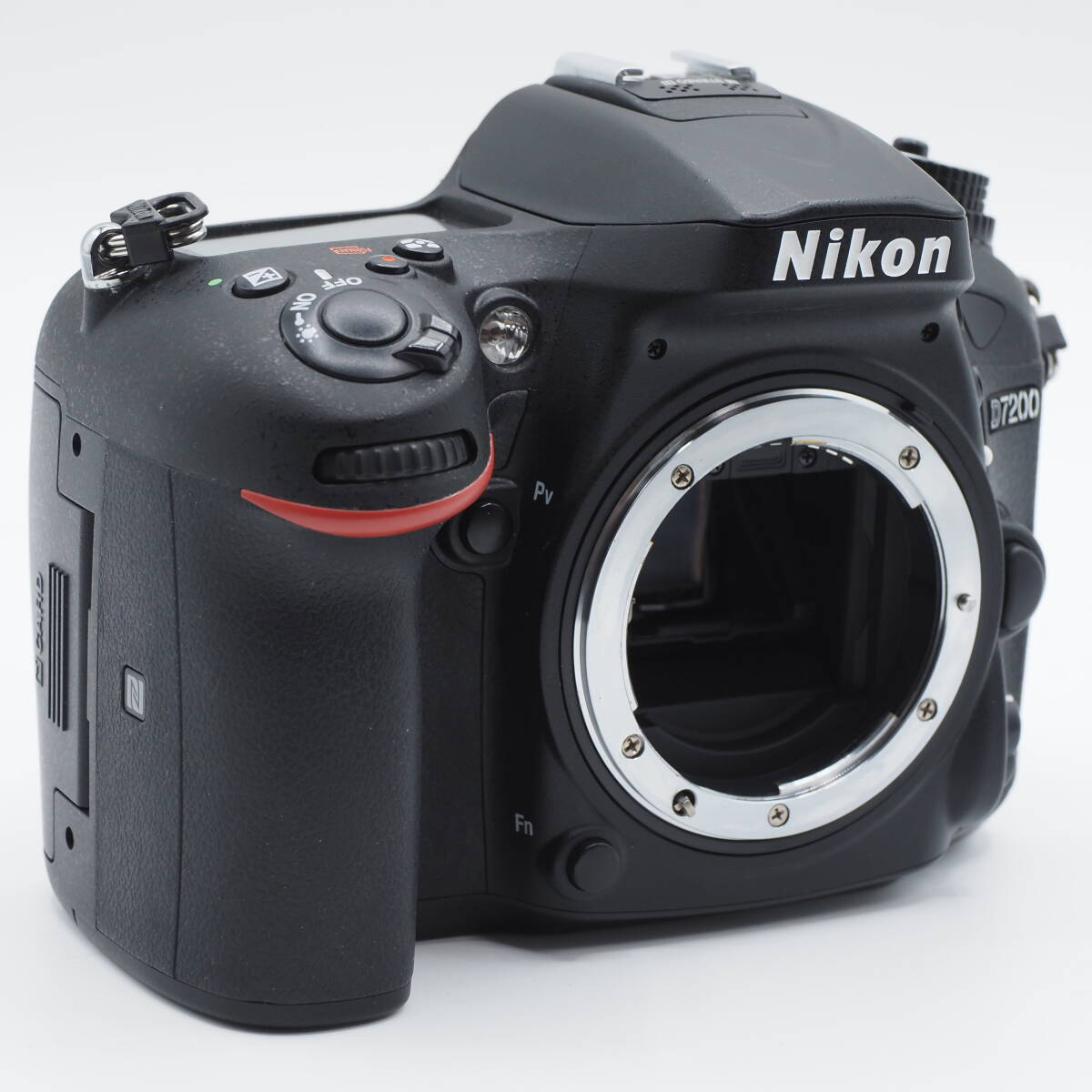 ★ショット数12,718回・新品級★ Nikon デジタル一眼レフカメラ D7200 #1914_画像4