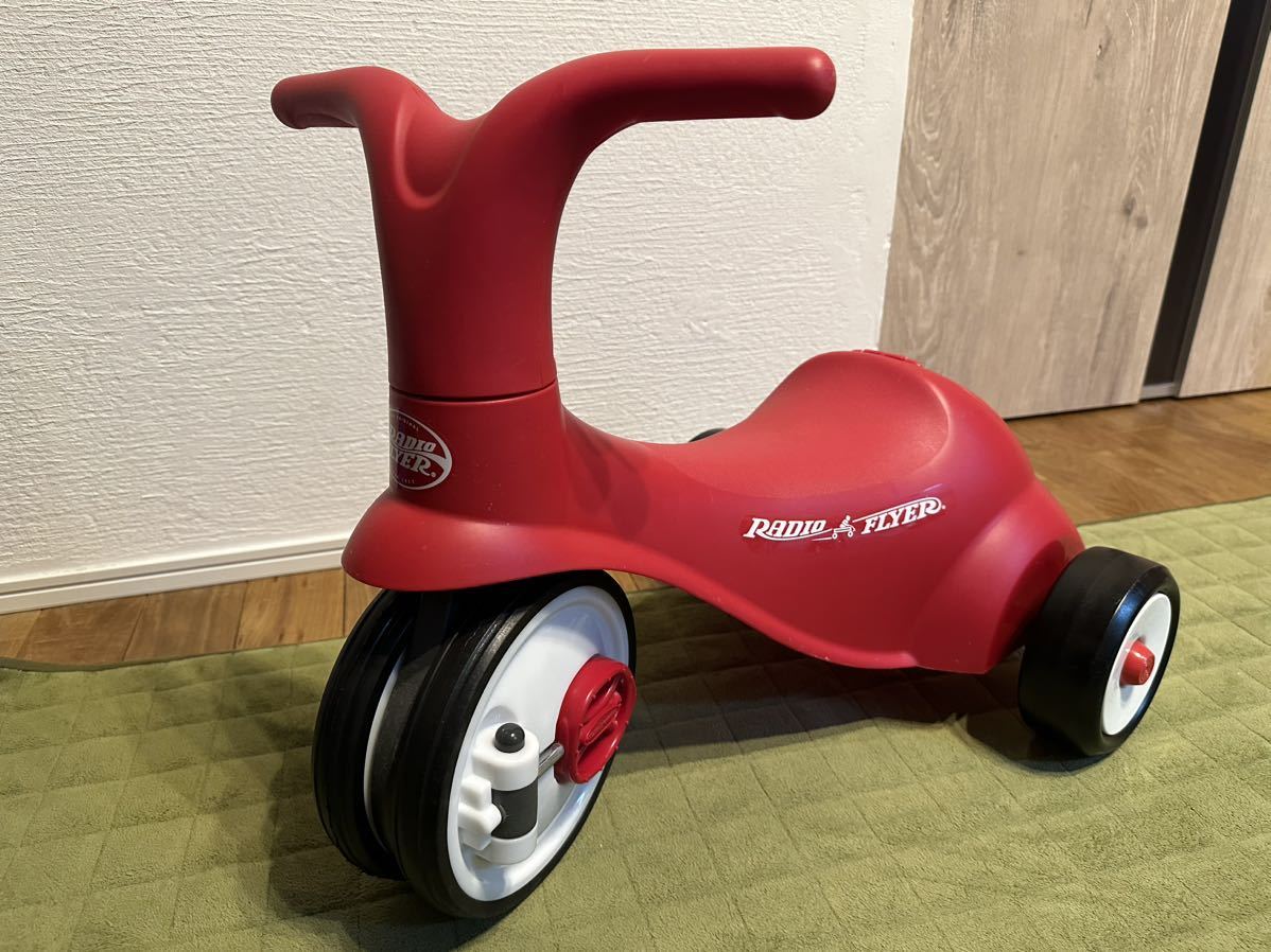 [ rare goods ]RADIO FLYER Scoot 2 Pedal tricycle radio-controller fla radio Flyer toy for riding 