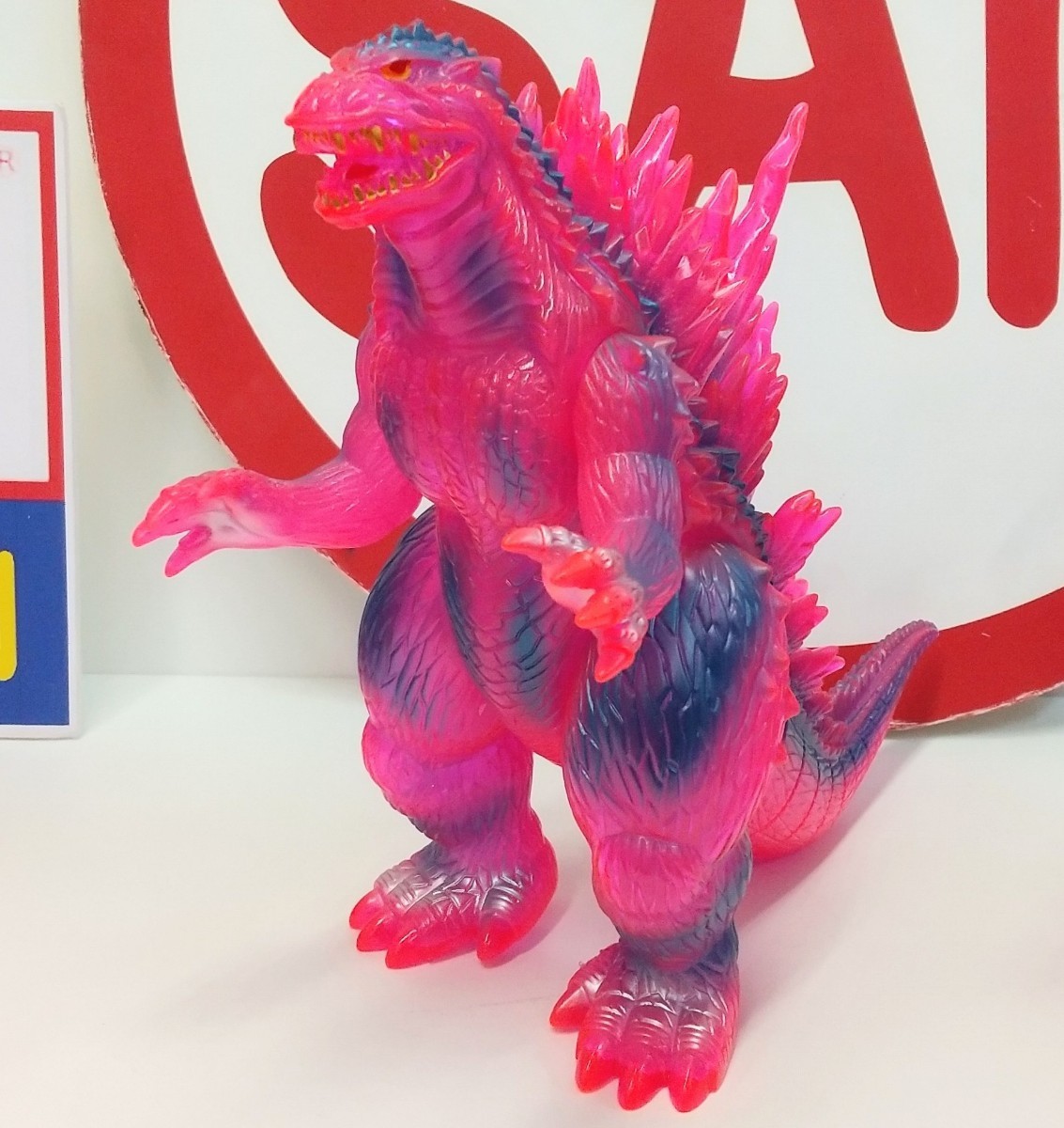 Yahoo!オークション - 【蛍光ピンク・赤目】マルサン ゴジラ Yahoo!オークション - 【蛍光ピンク・赤目】マルサン ゴジラ