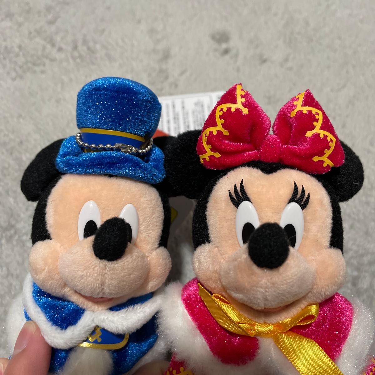 ディズニー　クリスマス　ミッキー　ミニー　ぬいぐるみバッチ