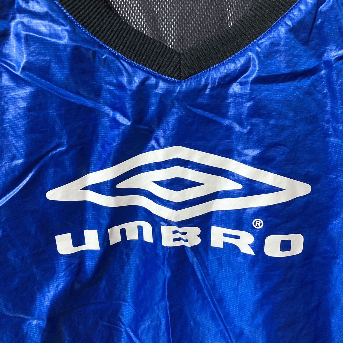 UMBRO アンブロ CLIMATE CONTROL ピステ ヤッケ ウィンドブレーカー Lサイズ 黒 青 サッカー フットサル 厚手_画像2