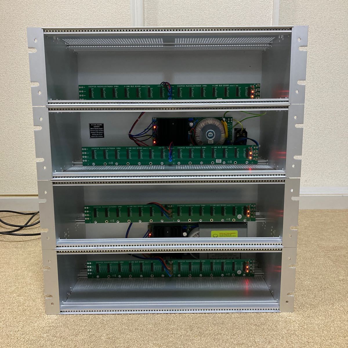 Doepfer A-100 G6 PSU3 ユーロラックケース 2セット ラック Doepfer A-100 G6 PSU3 ユーロラックケース 2セット ラック