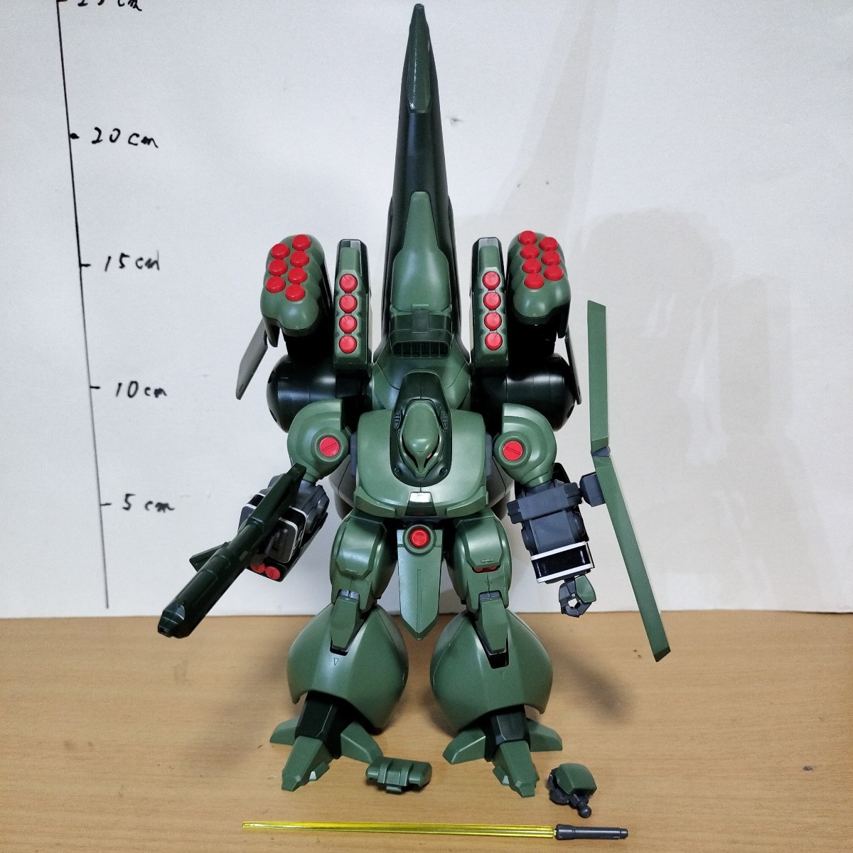 Yahoo!オークション - HGUC 1/144 ズサ 袖付き ユニコーンver Yahoo!オークション - HGUC 1/144 ズサ 袖付き ユニコーンver