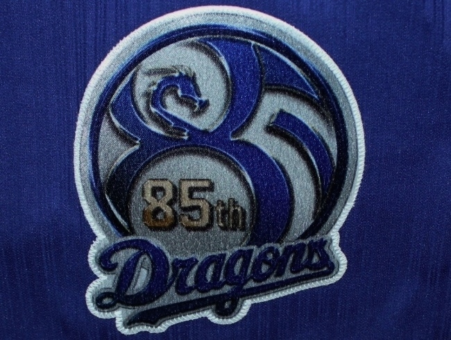 話題の人気 中日ドラゴンズ 85周年パッチ付 2021ビジター実使用ユニフォーム 実使用、サイン入り