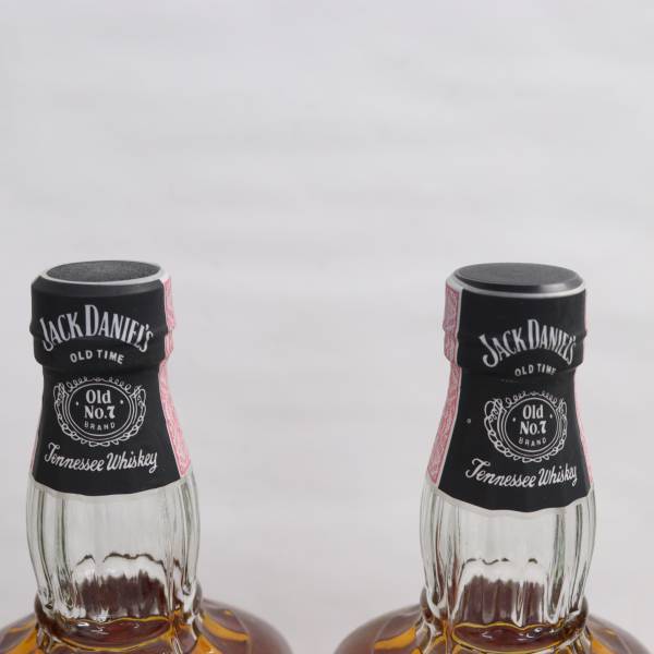 【2本セット】JACK DANIELS（ジャック ダニエル）オールド No.7 45％ 1000ml N24B060022_画像3