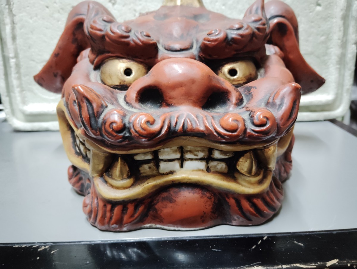 置物 九谷焼 魔除け 獅子頭 獅子 狛犬 古い ちょっと約30センチ 置物 九谷焼 魔除け 獅子頭 獅子 狛犬 古い ちょっと約30センチ