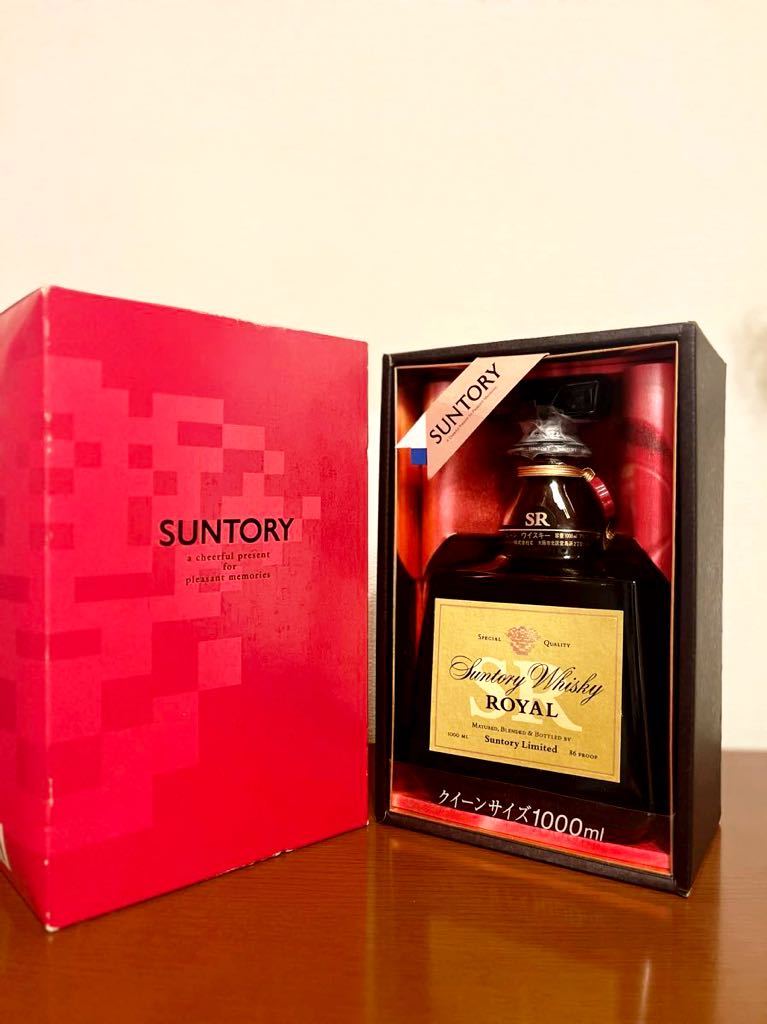 未開栓 ローヤル ウイスキー 山崎15年 サントリー ROYAL SUNTORY 古酒 化粧箱付き クイーンサイズ 1000ml_画像1