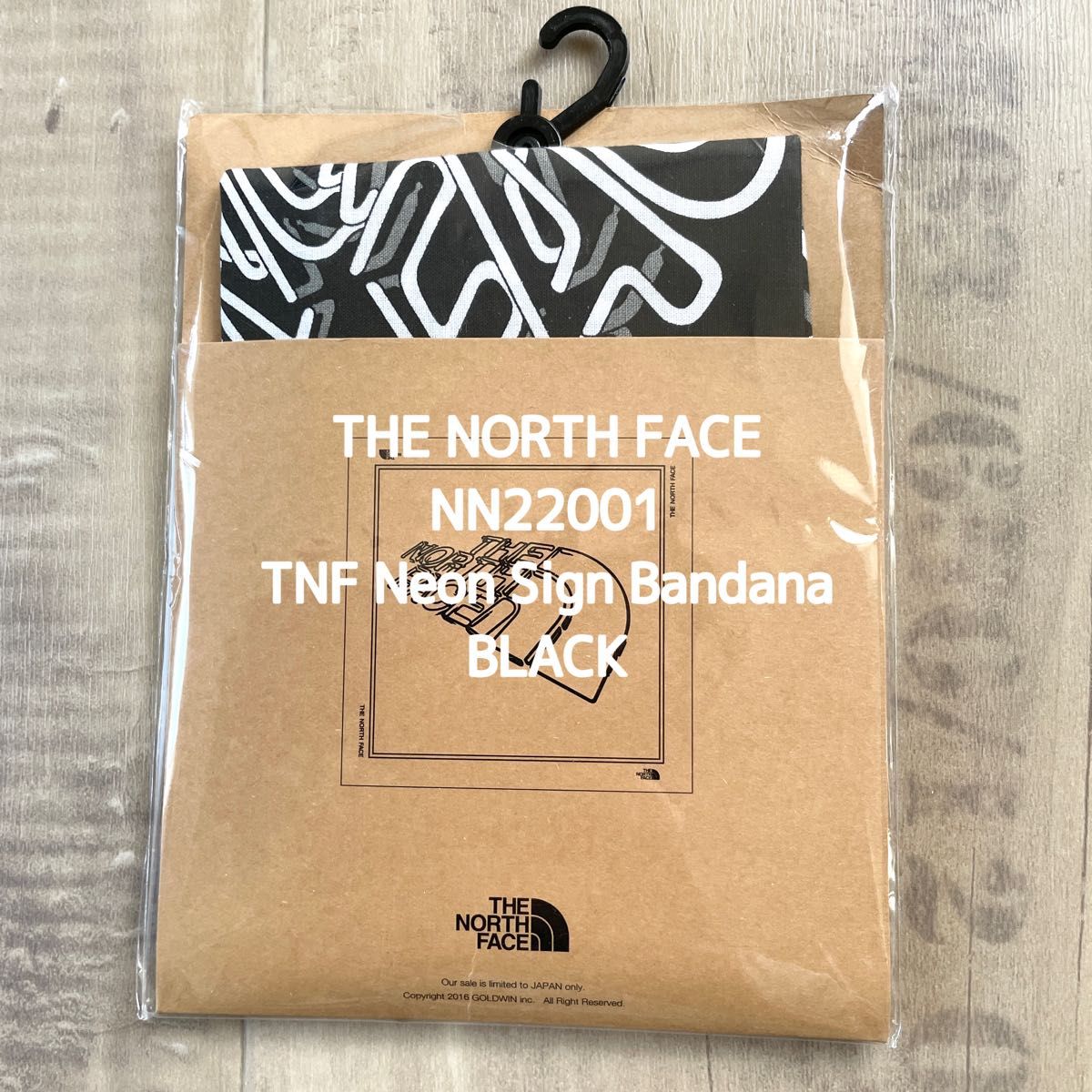 【新品未使用】THE NORTH FACE ザノースフェイス TNFネオンサインバンダナ キャンプ スポーツ 黒 ブラック