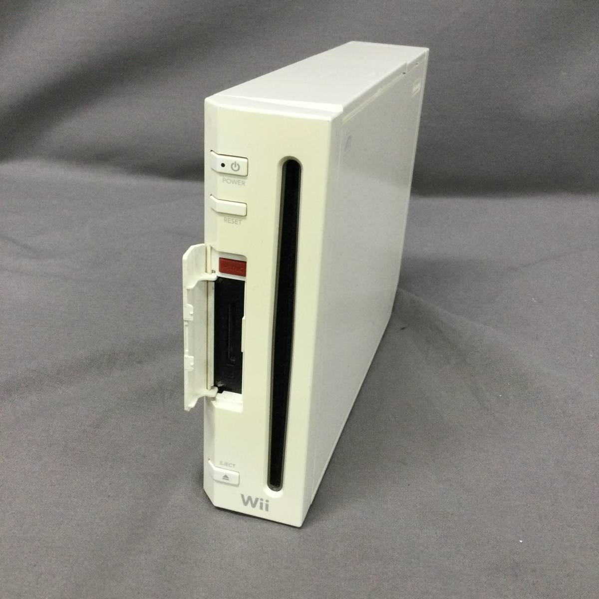 060201 245552-1 Nintendo 任天堂 Wii ゲーム機/付属品 他 本体のみ通電確認OK_画像7