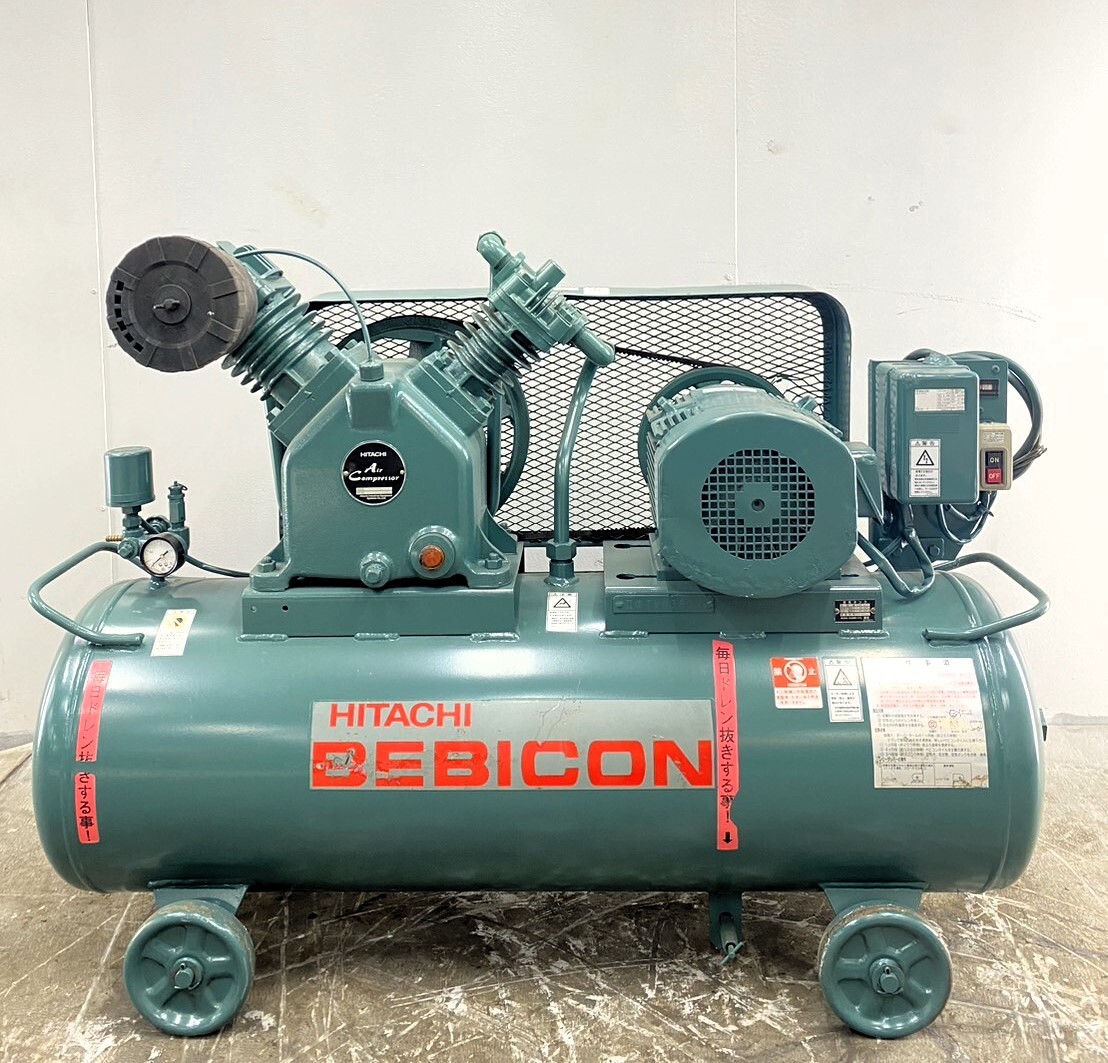 日立 ベビコン3.7P-9.5VD5 22年製 (3.7 kw ,5馬力 50-60 Hz ) エアーコンプレッサー タンク130L 動作確認済み (277)。