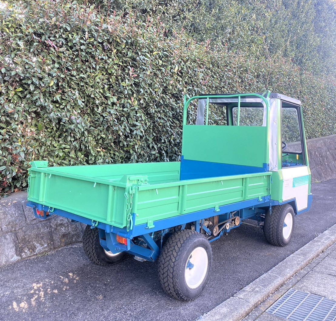 筑水キャニコム 運搬車 ELL801 ライガー 油圧ダンプ キャビン 4WD 最大積載500kg 動作確認済み (485)_画像2