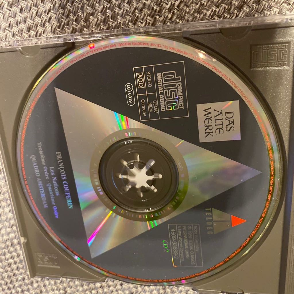 中古CD LES NATIONS 諸国の人々 F クープラン クアドロ　アムステルダム ビルスマ レオンハルト COUPERIN QUADRO AMSTERDAM_画像4