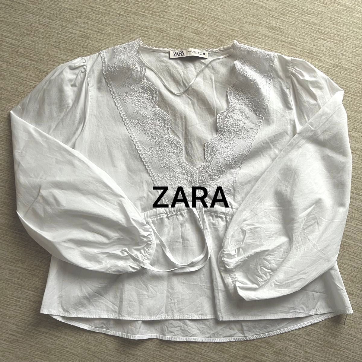 未使用　ZARA ザラ　ブラウス トップス ホワイト カットソー