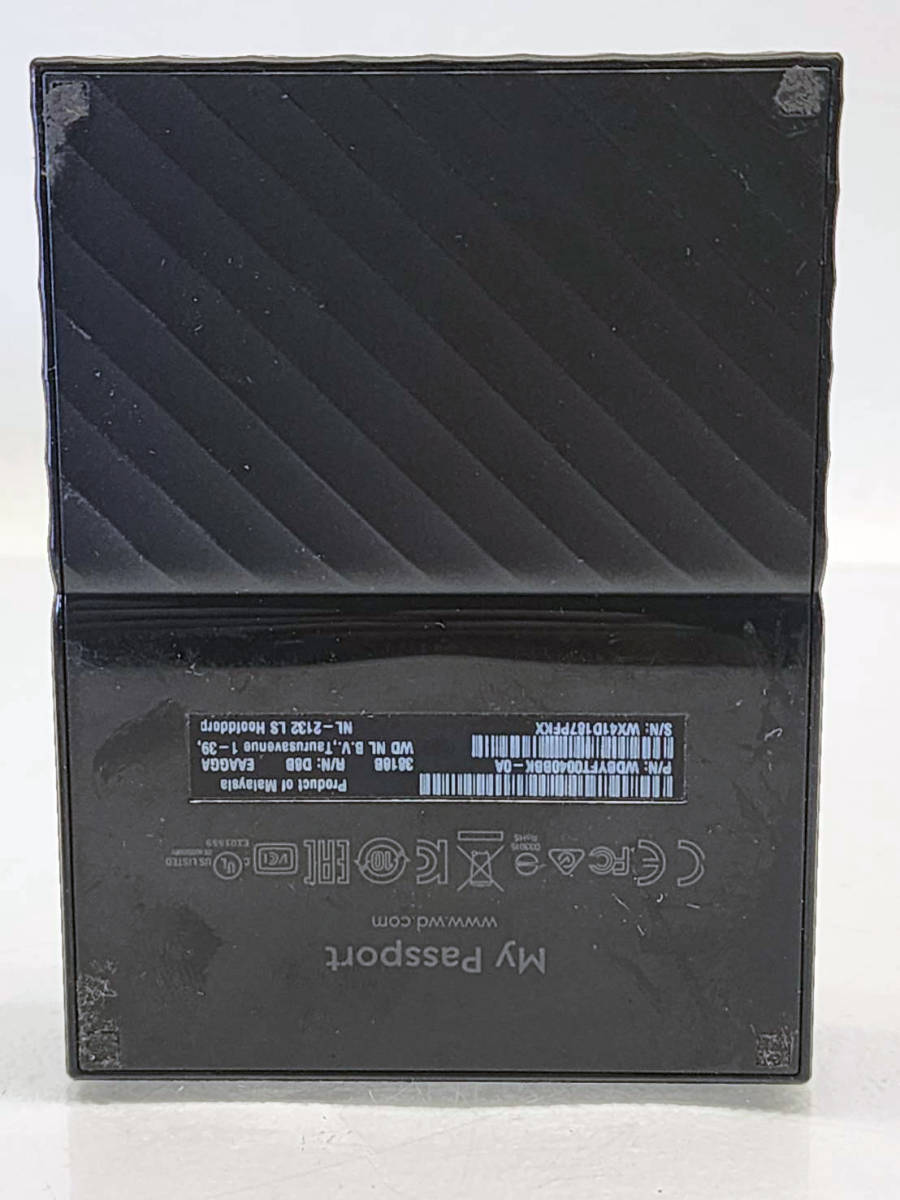 ★ R60206　WESTERN DIGITAL　ウエスタンデジタル　My Passport　WDBYFT0040BBK-0A　4TB　外付けハードディスク ★_画像3