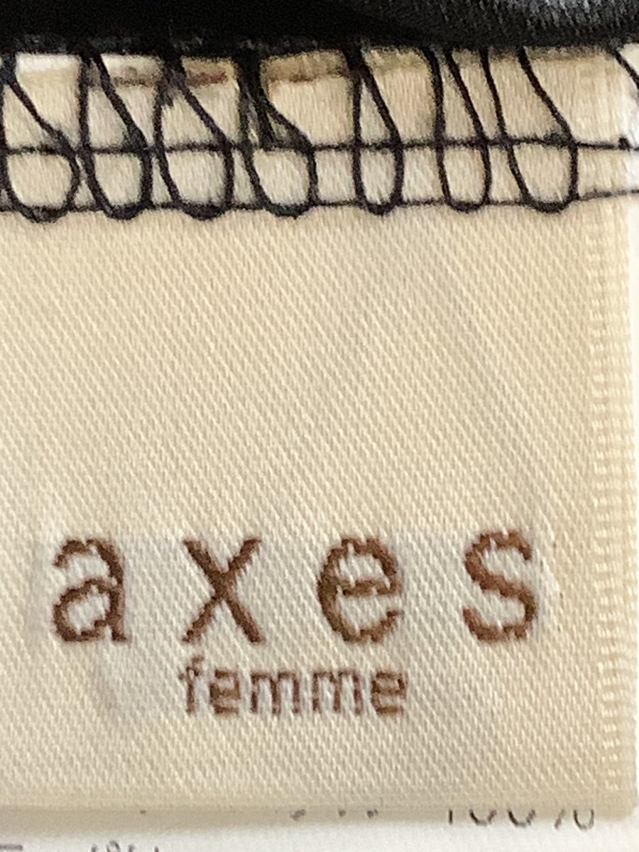 アクシーズファム (axes femme) 黒に茶系のプリント柄 ソフトプリーツスカート ウエストゴム サイズM_画像4