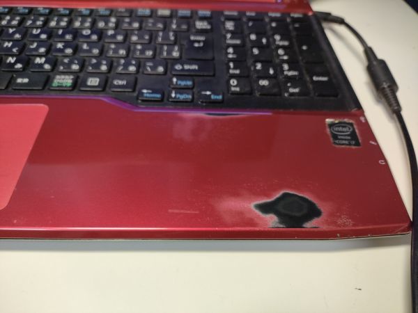 【一部ジャンク】富士通 LIFEBOOK AH53/M FMVA53MR i7仕様(CPU等欠品) BIOS起動可能 マザーボード 液晶パネル キーボード【動作確認済み】_画像4