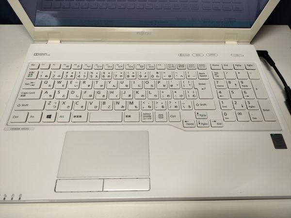 【一部ジャンク】富士通 LIFEBOOK AH53/U FMVA53UW Core i7-4722HQ BIOS起動可能 マザーボード 液晶パネル キーボード【動作確認済み】_画像2